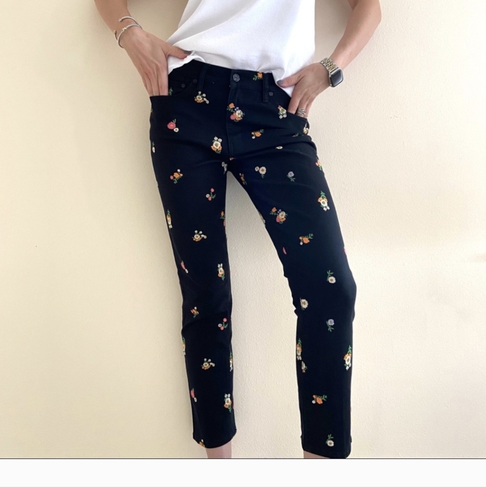 Tory Burch Brindle  Black Floral Ankle Cropped Jeans SZ.24 NEW
